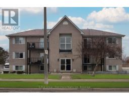 110 - 50 CAMPBELL COURT N - 1