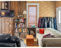 293 DRUMMOND STREET - 20