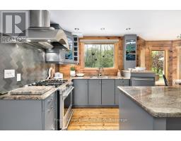 112 ALGONQUIN DRIVE - 6