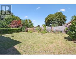58 FAIRLAWN ROAD - 31