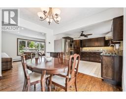 22 OWEN AVENUE - 13