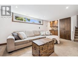 22 OWEN AVENUE - 26
