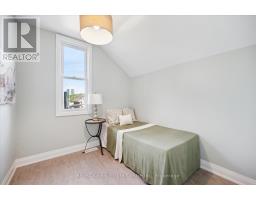 68 SPRUCE STREET - 10