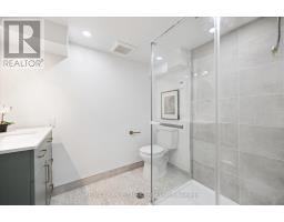 68 SPRUCE STREET - 16
