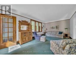 8 MARY STREET - 6