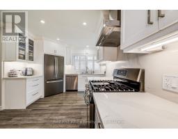 36 ANTHONY PLACE - 16