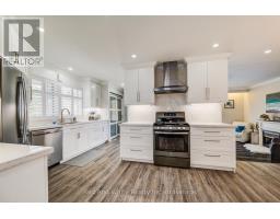 36 ANTHONY PLACE - 17