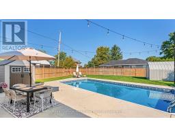 5 WILLIAM DRIVE - 32