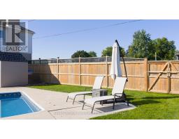 5 WILLIAM DRIVE - 37