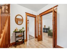 39 AGNES STREET - 29