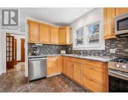 39 AGNES STREET - 33