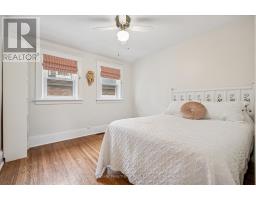39 AGNES STREET - 36