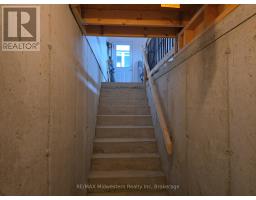 1095 KINCAID STREET W - 23