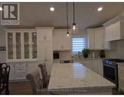 1095 KINCAID STREET W - 9