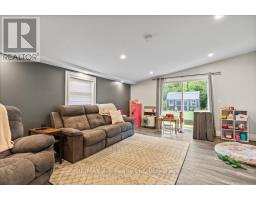 138 ASH STREET - 20