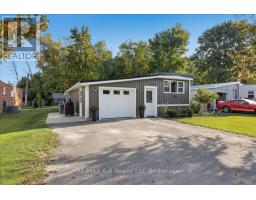 138 ASH STREET - 3