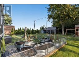 138 ASH STREET - 36