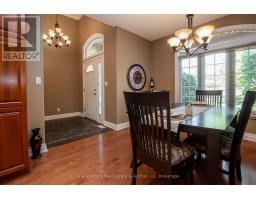 30 - 41 NORTH POINTE DRIVE - 5