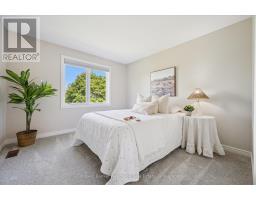 466 BRANSTONE DRIVE - 19