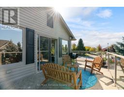 17 HARBOUR COURT - 26