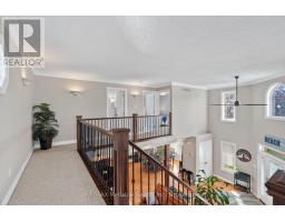 17 HARBOUR COURT - 27