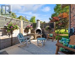 17 HARBOUR COURT - 40
