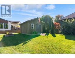 17 HARBOUR COURT - 44