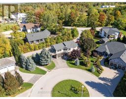 17 HARBOUR COURT - 7