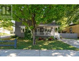 430 ALBERT STREET - 3