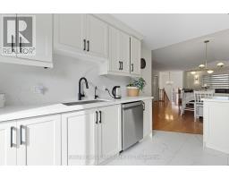 20 LANDON AVENUE - 13