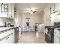 39 BAKER STREET - 11