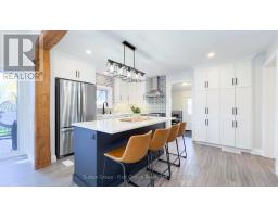 54 WATERLOO STREET - 14