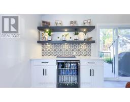 54 WATERLOO STREET - 22