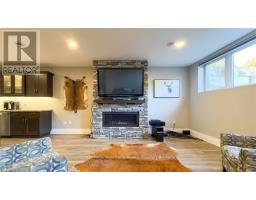 4640 LAKESHORE ROAD - 34