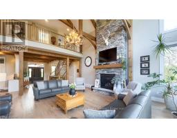 4640 LAKESHORE ROAD - 6