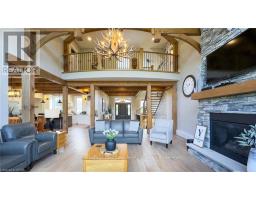 4640 LAKESHORE ROAD - 7