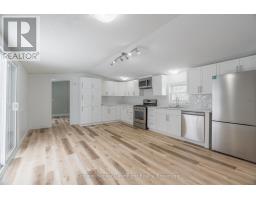 UNIT 18 - 75049 HENSALL ROAD - 9