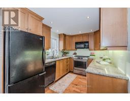 217 ELMIRA ROAD S - 11