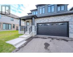 45 QUEENSGATE CRESCENT - 3