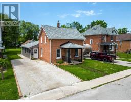 872 5th Avenue W, MLS X12255583
