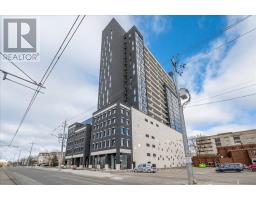 1611 - 181 KING STREET S - 45
