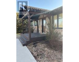 620 ELM AVENUE N - 2