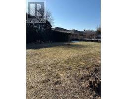 620 ELM AVENUE N - 34