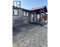 620 ELM AVENUE N - 4