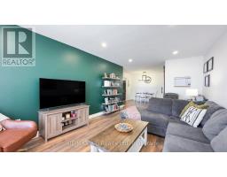 1005 - 583 MORNINGTON AVENUE - 17