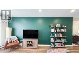 1005 - 583 MORNINGTON AVENUE - 18