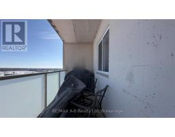 1005 - 583 MORNINGTON AVENUE - 30