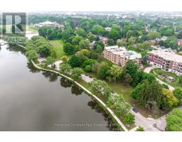 203 - 30 FRONT STREET - 34