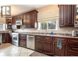 22 MILL STREET E - 17