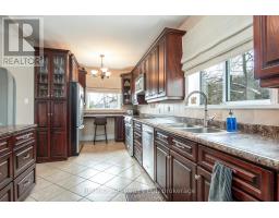22 MILL STREET E - 18